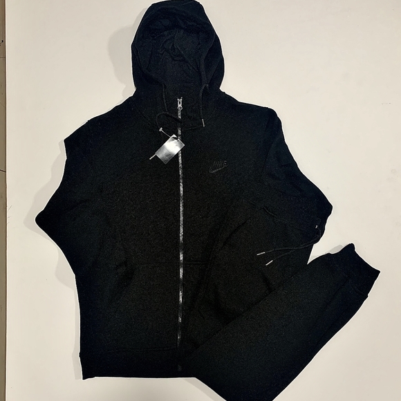 nike cotton sweatsuit